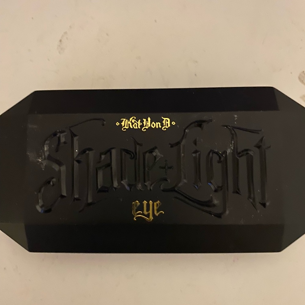 Kat Von D Shade & Light Kitten Minis Glamrok eyeshadow quad